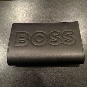 BOSS Black Leather, New Soft Glasses Case With Cloth
